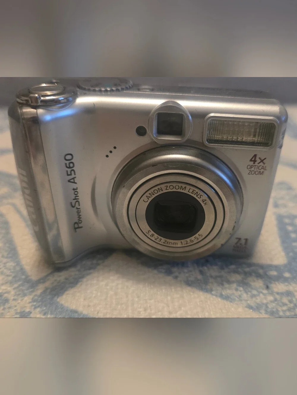 Canon Silver PowerShot A560 Series Compact Digital Camera